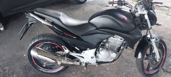 HONDA CB 300R HONDA CB 300R